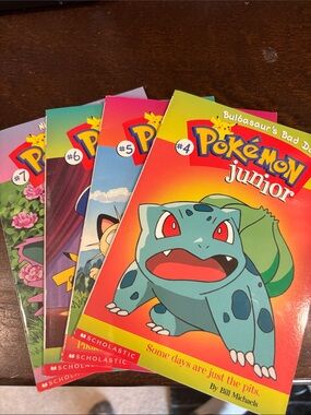 Pokemon Junior Bulbasaur Book Set - 4-7